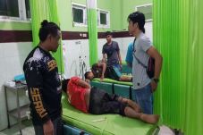 Dua Pembunuh Tukang...