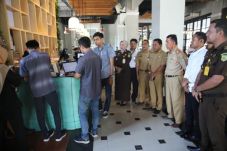Tapping Box Akan Dipasang...
