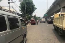 Beroperasi Tanpa Trayek,...