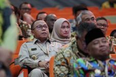 Bupati Pasangkayu Hadiri...