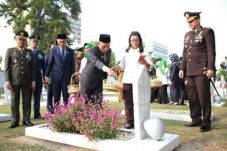 Ziarah Bentuk Penghargaan...