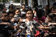 Pengamat: Semua Partai...