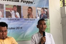Wacana Pemerintah Ajukan...