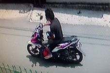 Terekam CCTV, Ini Ciri-ciri...