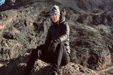 Taklukkan Puncak Kilimanjaro,...