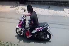 Buru Pelaku Teror Cairan...