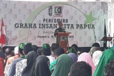 Kepala BKPM Resmikan...