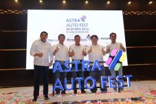 Pameran Otomotif Astra...