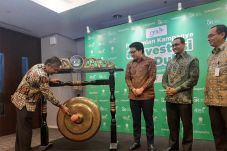 Galakkan Kampanye #InvestasiAjaDulu,...