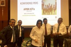 Rupiah Membaik hingga...