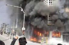 Khamenei Bilang Demonstran...
