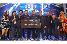 Tim E-Sports Mengirimkan...