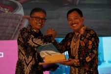 Gandeng Kemenparekraf,...