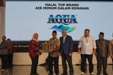 AQUA Kembali Raih Penghargaan...