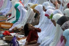 Wajibkah Khitan Bagi...