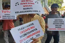 Pemkot Blitar Tegaskan...