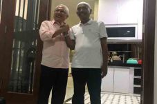 Mustafa Bakri Tak Maju...