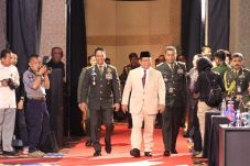 TNI AD Tawarkan Bantuan...