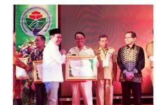 Lagi, Indra Catri Bupati...