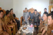 Tolak Penambangan Pasir...