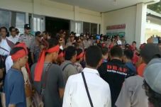 Masyarakat Adat Dayak...
