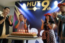Rayakan HUT ke-9, MNC...