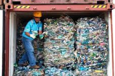 Sampah Plastik Impor...