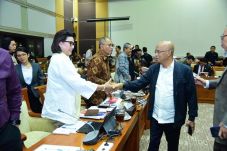 Momen Pamitan Pimpinan...