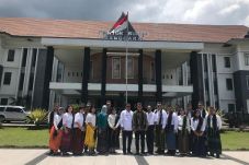 Kemenlu Dorong Diplomasi...