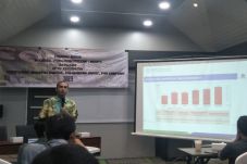 1,1 Juta Jiwa Warga...