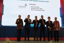Layanan Data Center...
