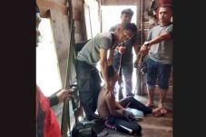 Bejat, Ayah Setubuhi...