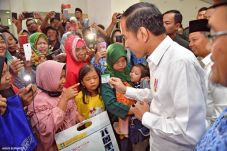 Presiden Jokowi Mendadak...