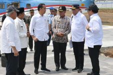 Wagub Jabar Dampingi...