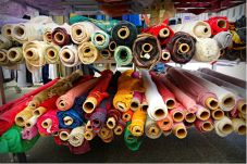 Tips Aman Belanja di...