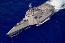China: Kapal Perang...