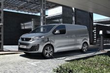 Peugeot Resmi Hadirkan...