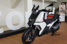Penantang Yamaha TMax,...