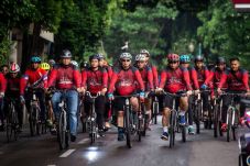 Anies Kampanyekan Penggunaan...