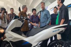 Menperin Targetkan Indonesia...