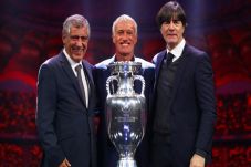 Deschamps Gelisah, Loew...