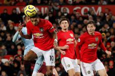 Babak I: Gol Penyerang...