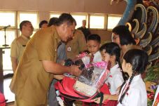 1.403 Siswa dari Keluarga...