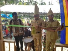 Bupati Agus Ambo Djiwa...