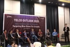 1000 Startup Kominfo...