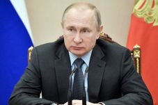 Putin Teken UU yang...