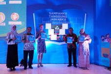 Buku Sampahku, Tanggung...