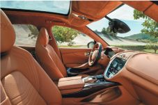 Aston Martin DBX, Fungsionalitas...