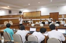 LPSE Bantu Percepat...