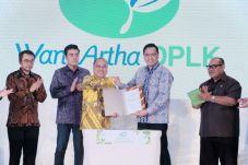 WanaArtha Life Luncurkan...